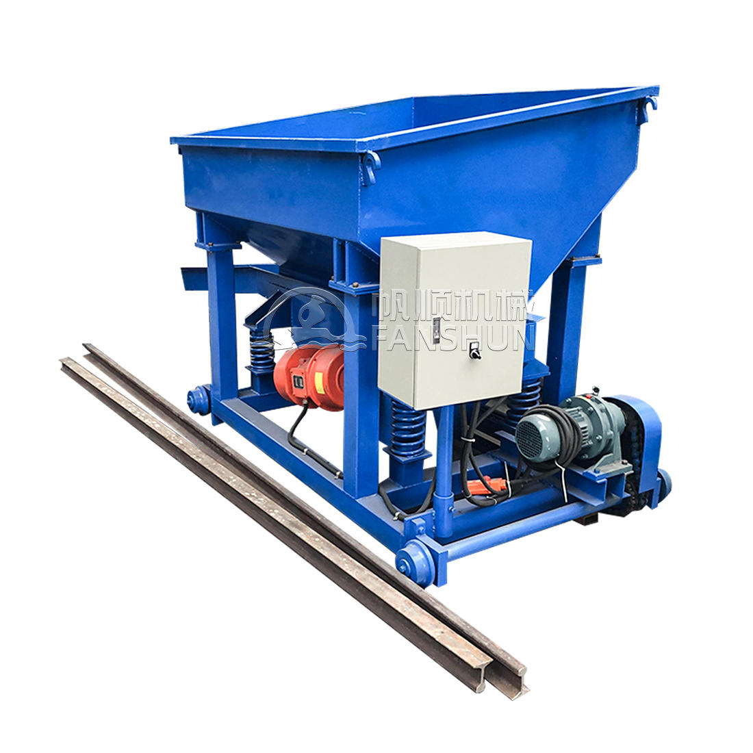 Vibrating feeder for scrap copper raw materials